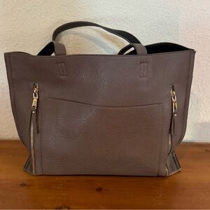 Elegant Taupe Leather Tote Bag